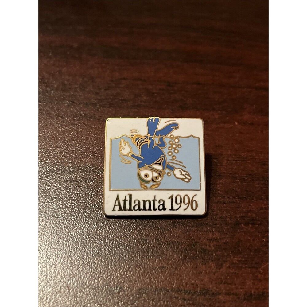 Vintage 1996 Atlanta Olympics Izzy Synchronized Swimming Event Lapel Hat Pin